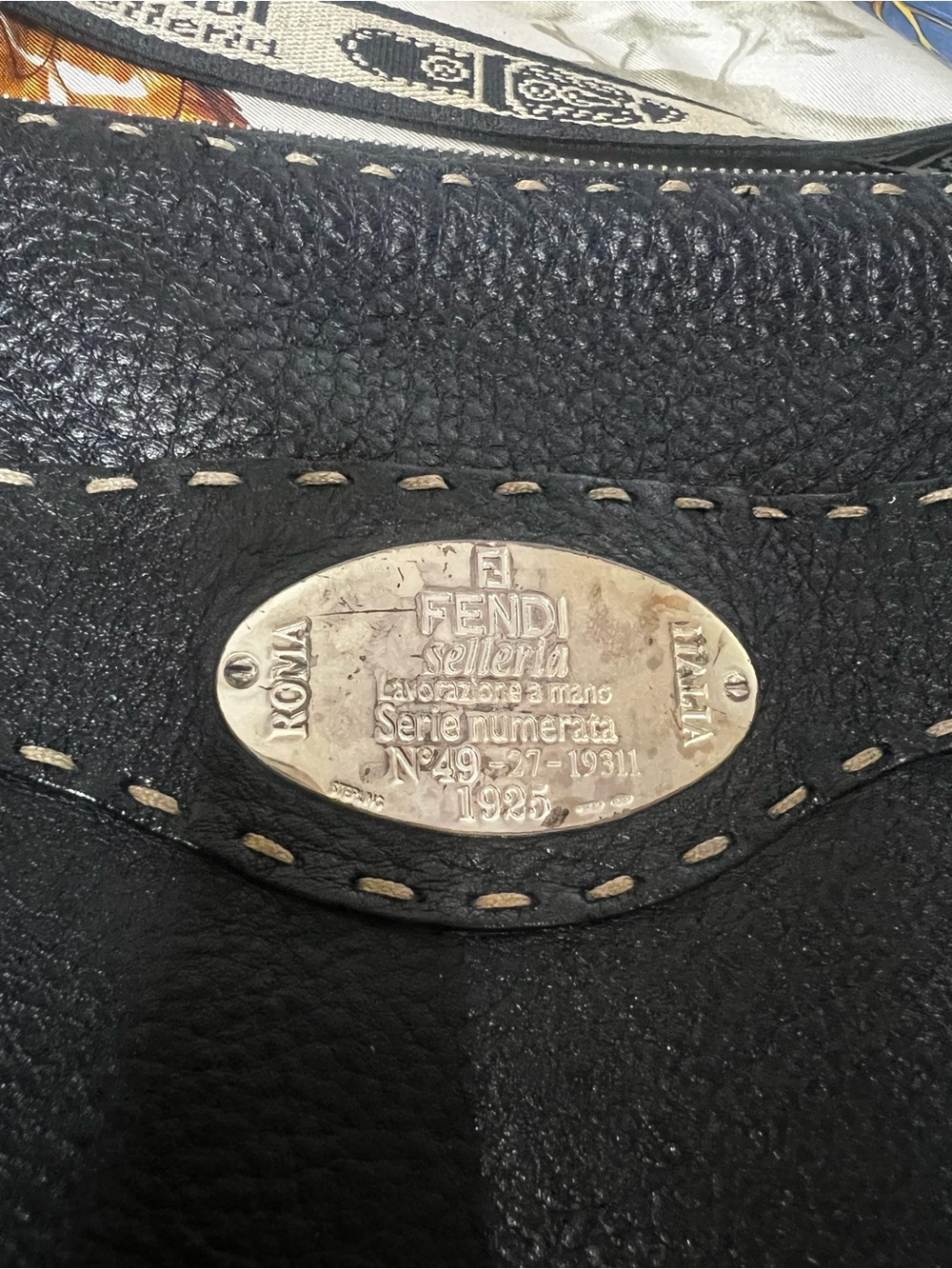 Authentic Fendi Selleria Black Pebbled Leather Crossbody Bag Logo Strap - Picture 8 of 14